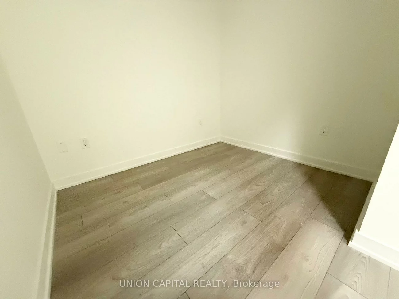 120, BROADWAY, Mount Pleasant West, Toronto