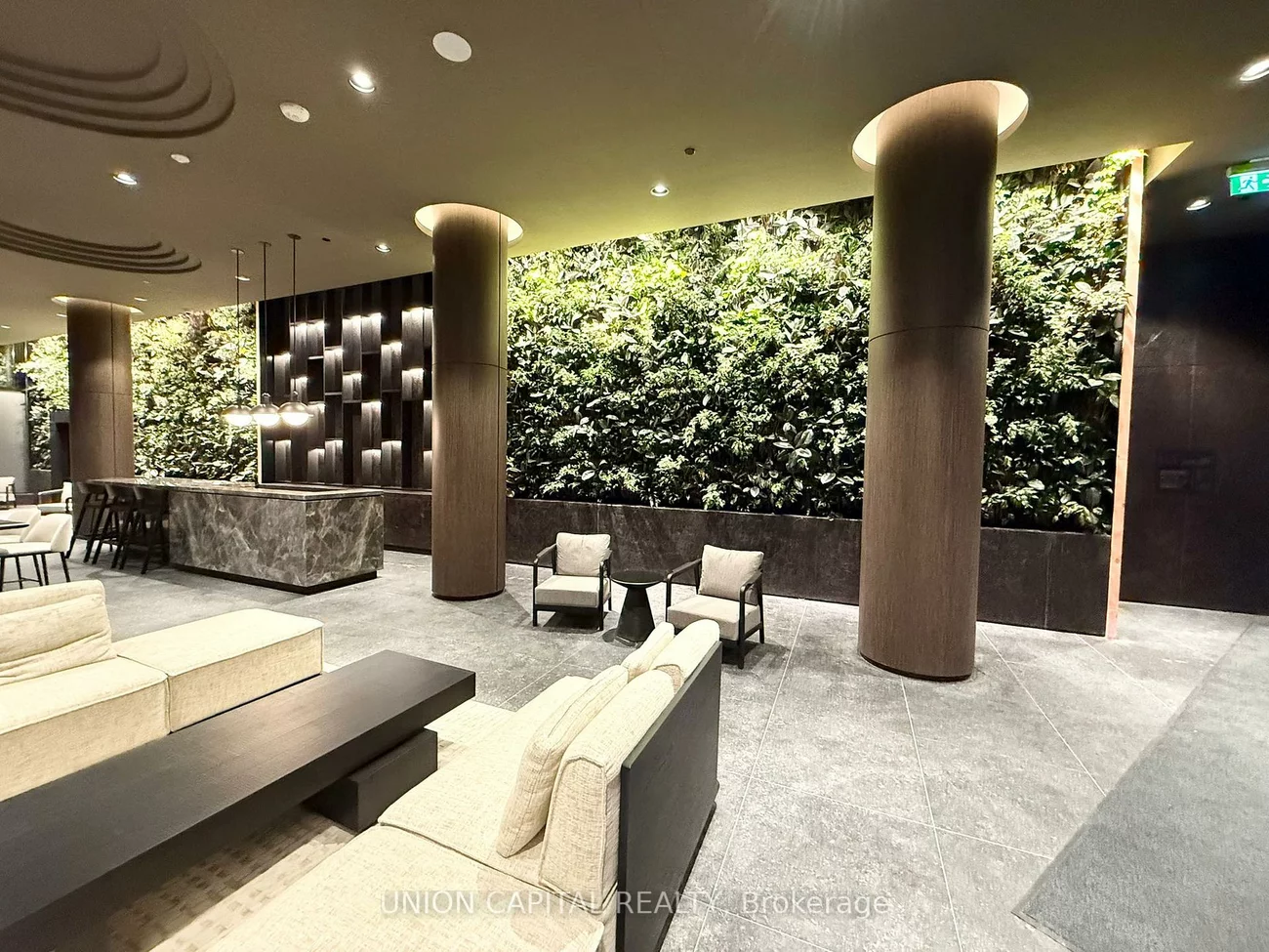 120, BROADWAY, Mount Pleasant West, Toronto