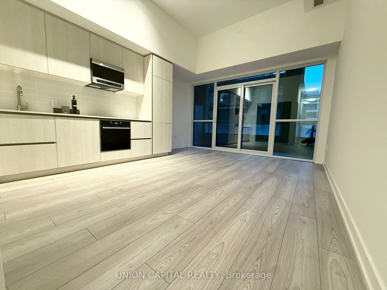 120, BROADWAY, Mount Pleasant West, Toronto