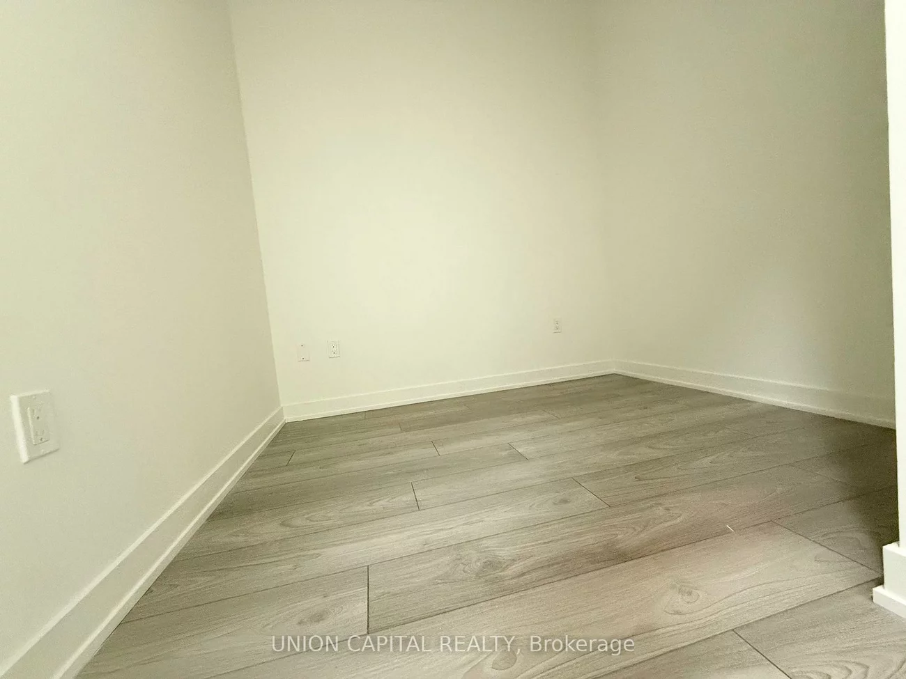 120, BROADWAY, Mount Pleasant West, Toronto