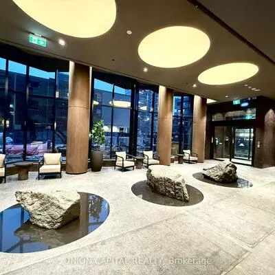 120, BROADWAY, Mount Pleasant West, Toronto