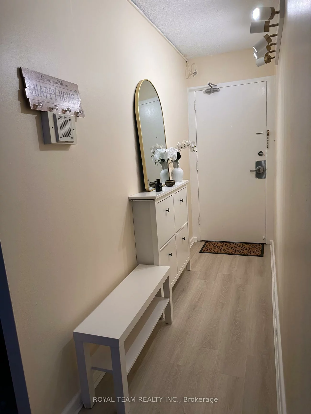 735, Don Mills, Flemingdon Park, Toronto