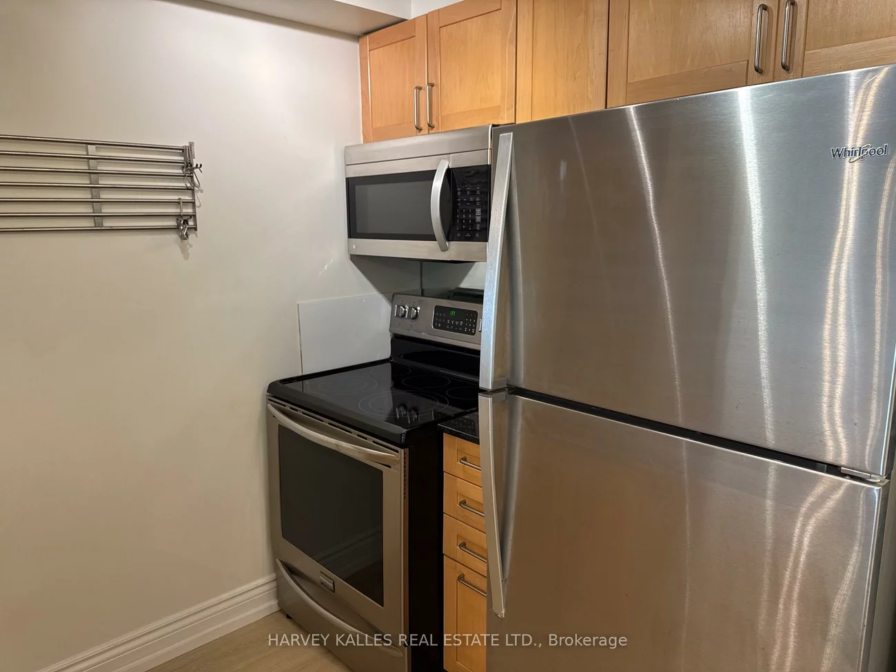 1, Balmoral, Yonge-St. Clair, Toronto