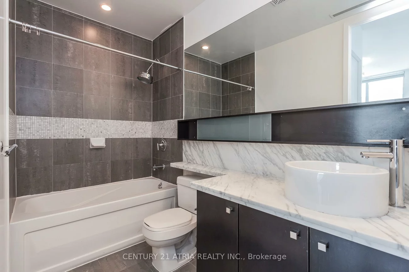 11, Brunel, Waterfront Communities C1, Toronto