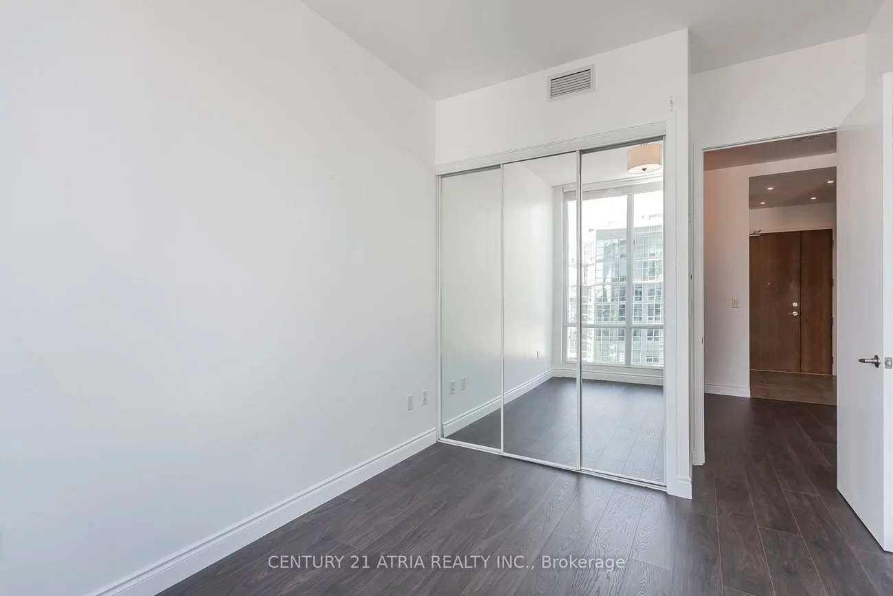 11, Brunel, Waterfront Communities C1, Toronto