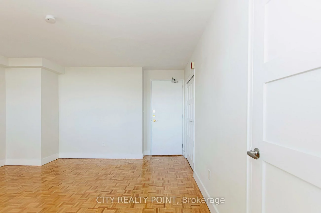 490, Eglinton, Mount Pleasant East, Toronto