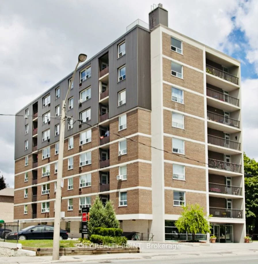 490, Eglinton, Mount Pleasant East, Toronto