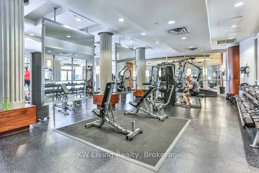 763, Bay, Bay Street Corridor, Toronto