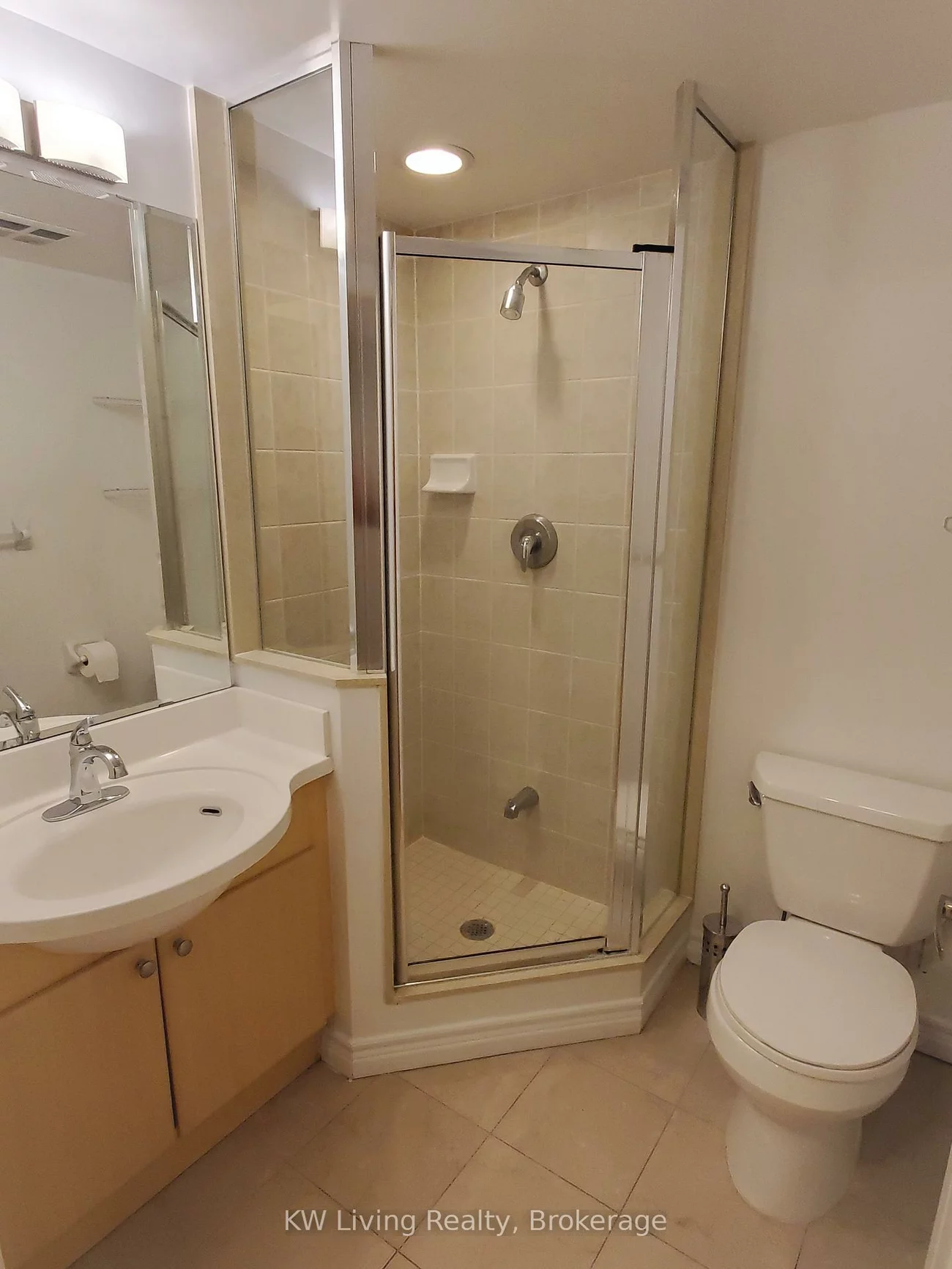 763, Bay, Bay Street Corridor, Toronto