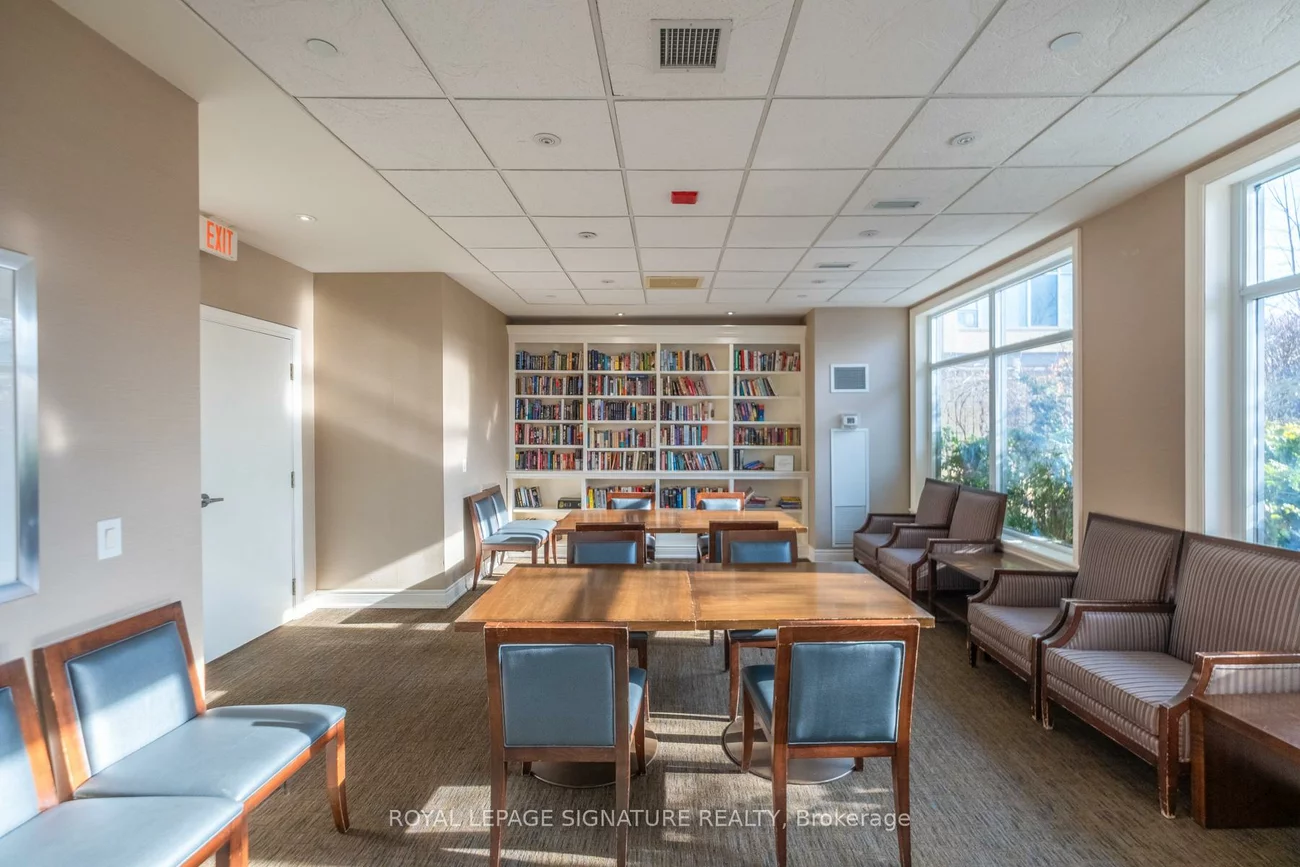 701, Sheppard, Clanton Park, Toronto