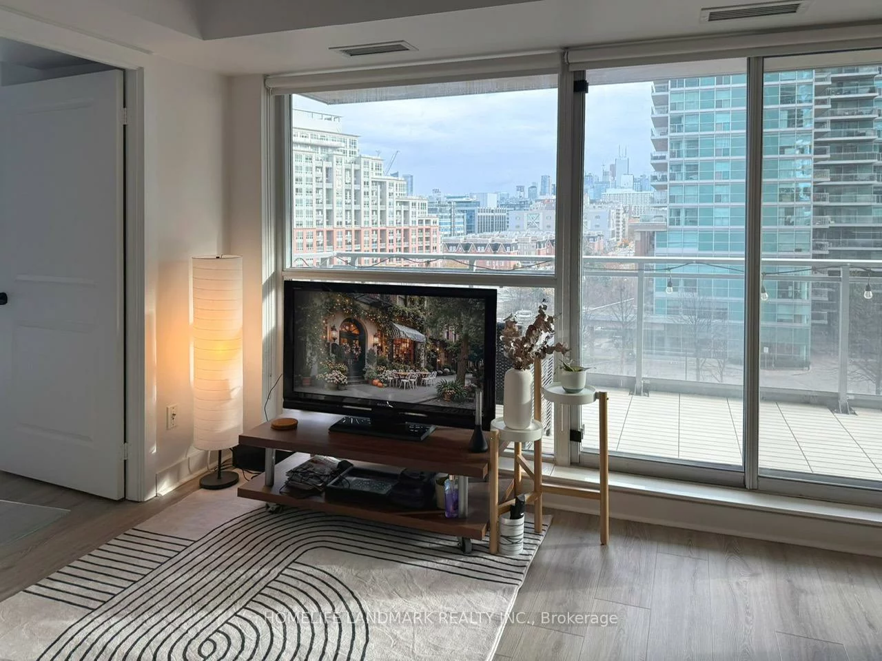 100, Western Battery, Niagara, Toronto