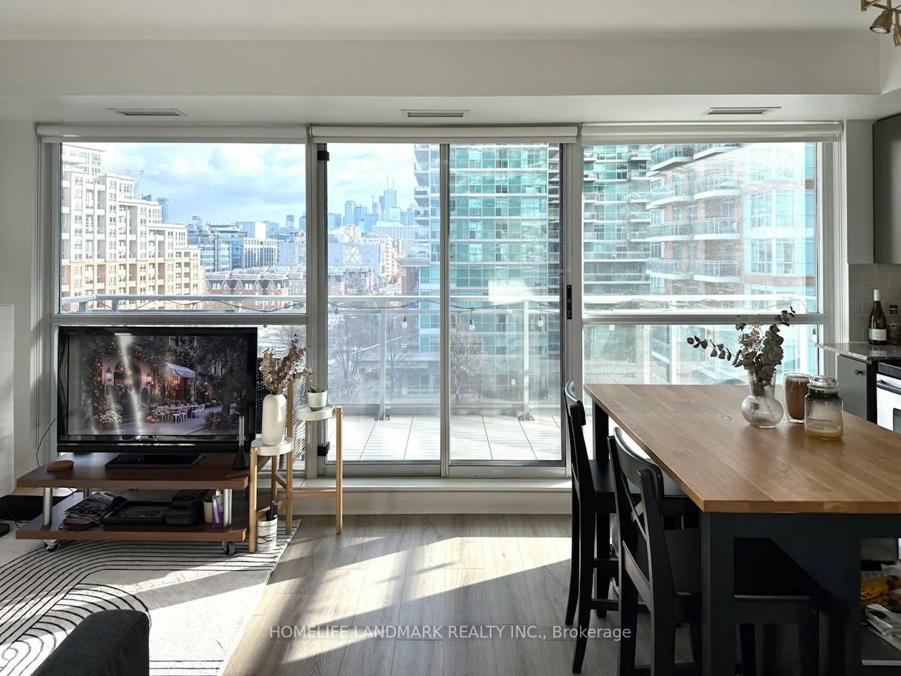 100, Western Battery, Niagara, Toronto