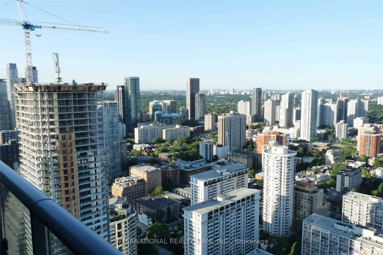 7, Grenville, Bay Street Corridor, Toronto