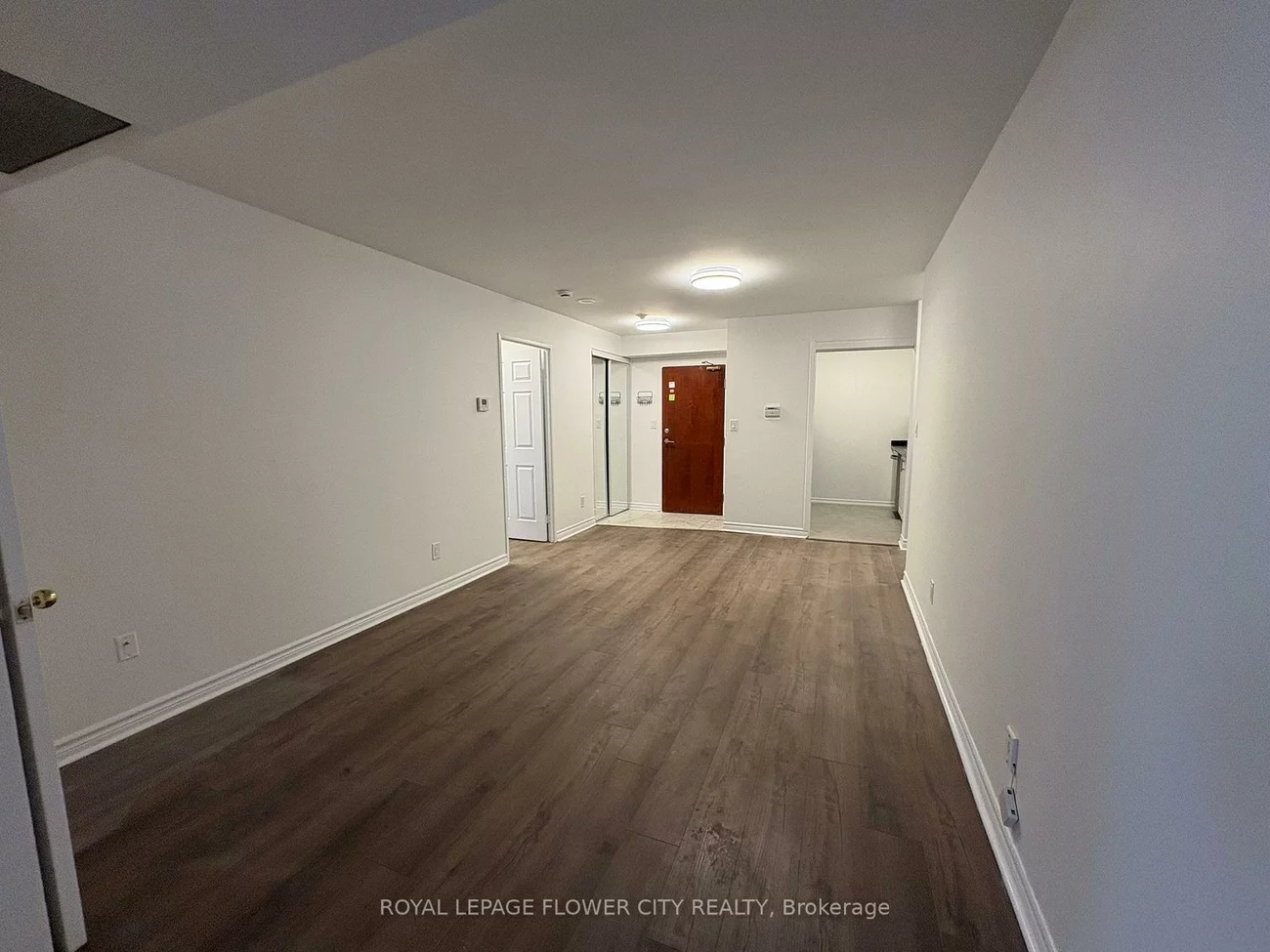 35, Empress, Willowdale East, Toronto