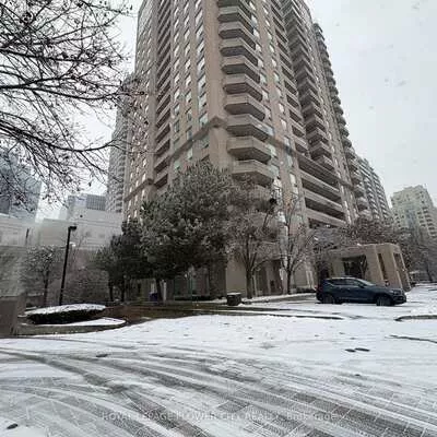 35, Empress, Willowdale East, Toronto