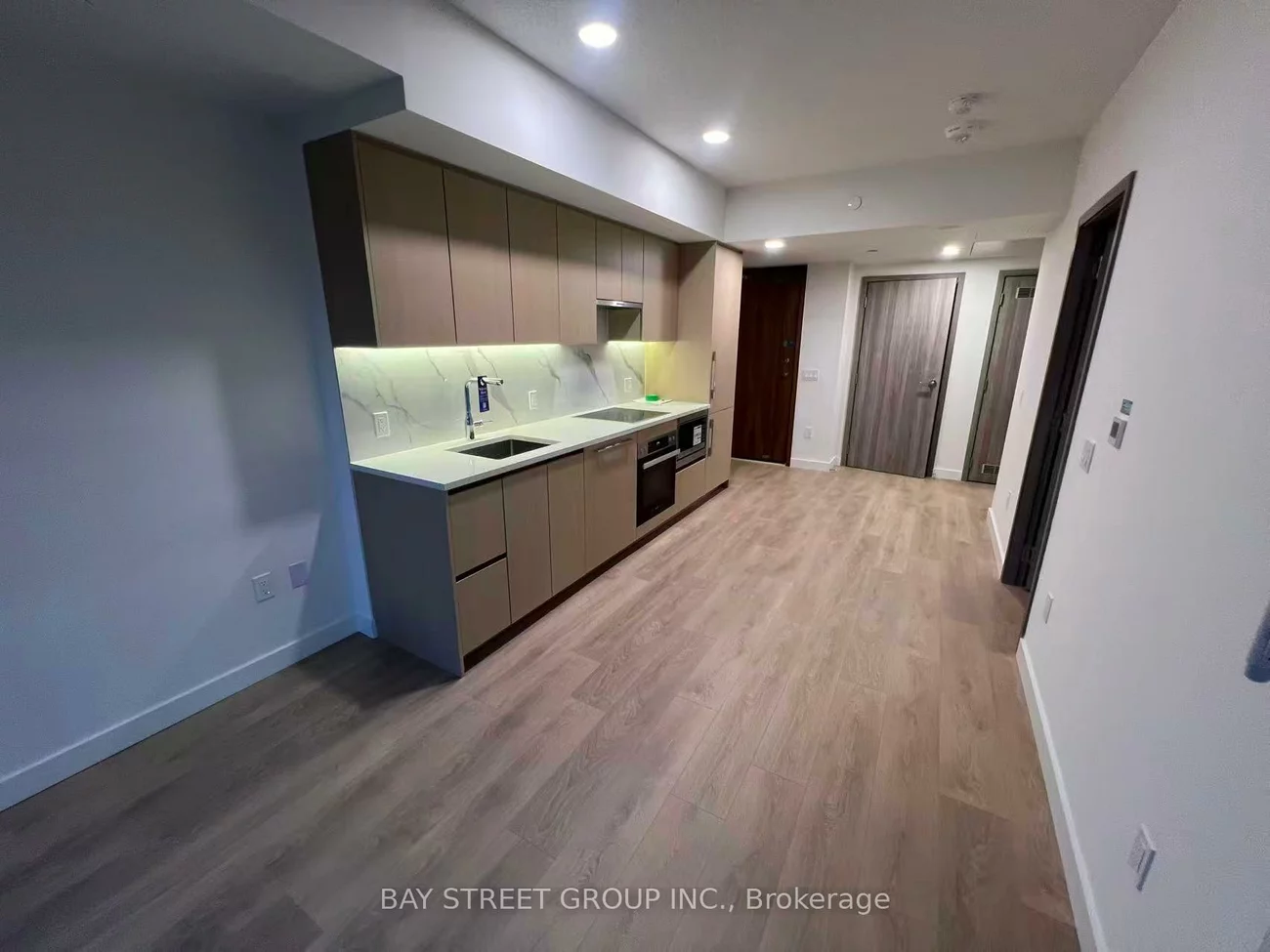 3, Concord Cityplace, Waterfront Communities C1, Toronto