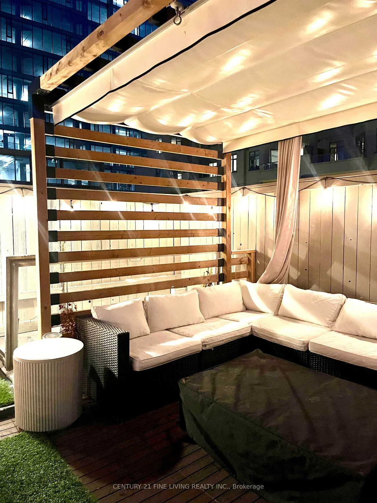 11, Niagara, Waterfront Communities C1, Toronto