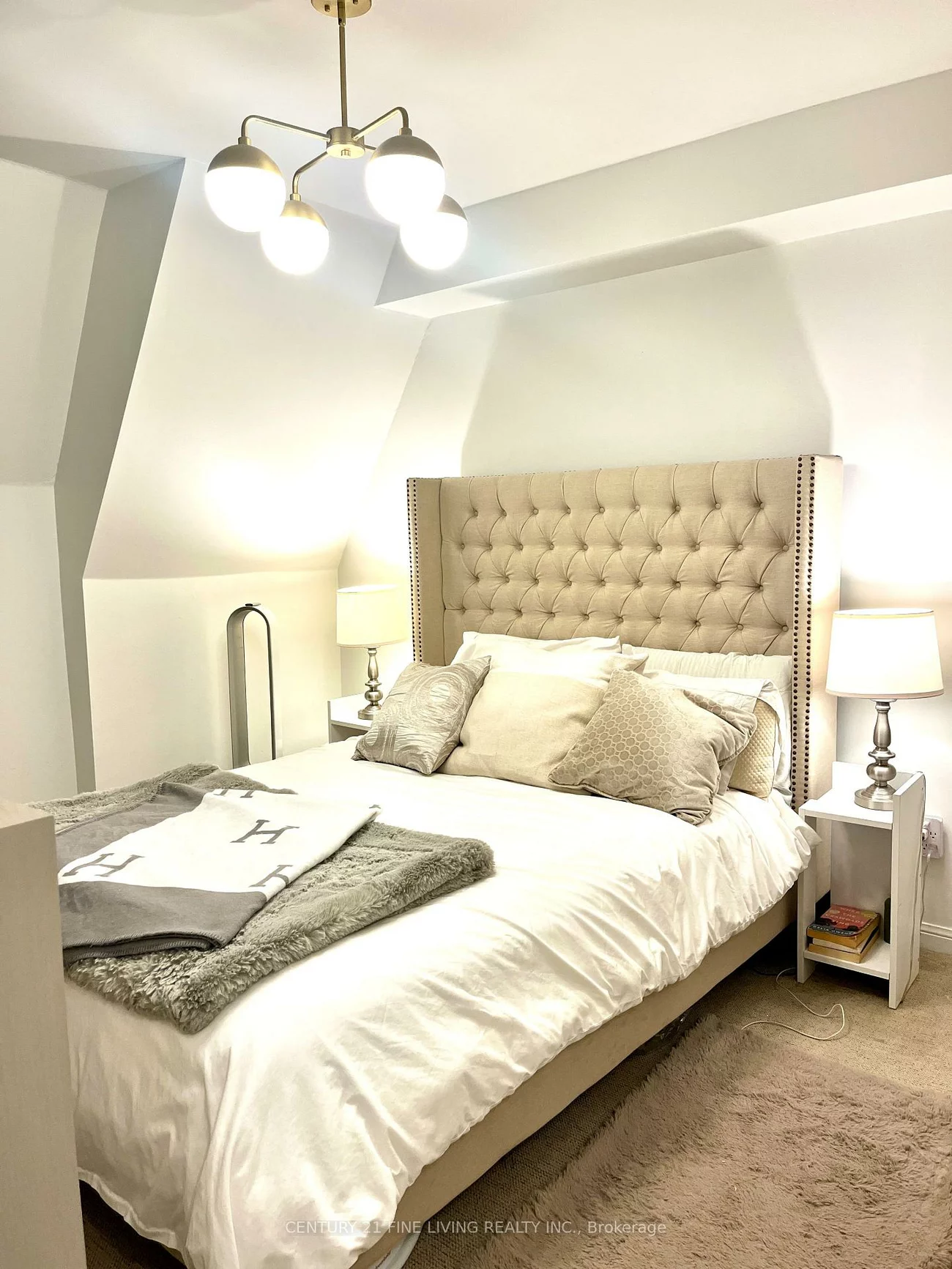 11, Niagara, Waterfront Communities C1, Toronto