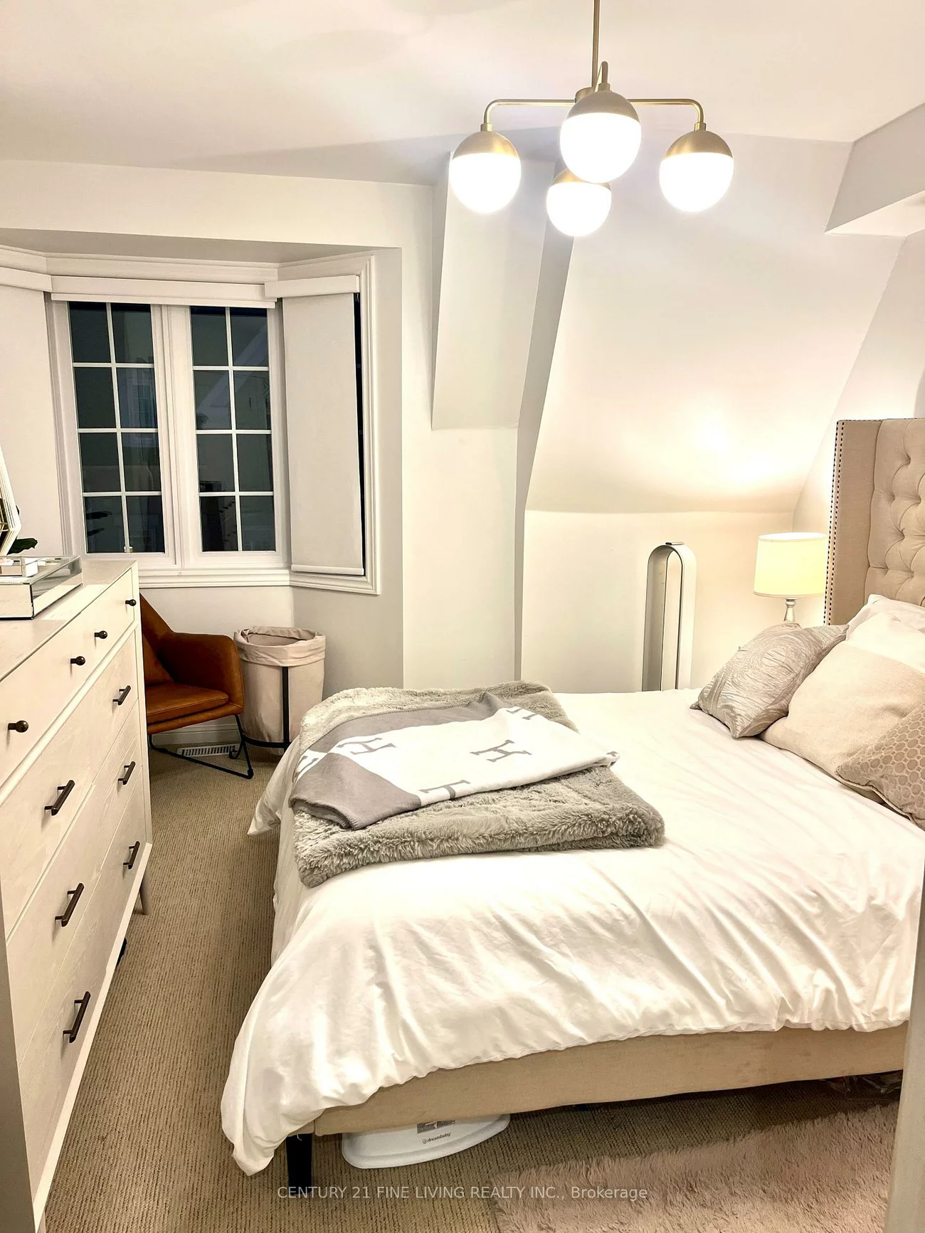 11, Niagara, Waterfront Communities C1, Toronto