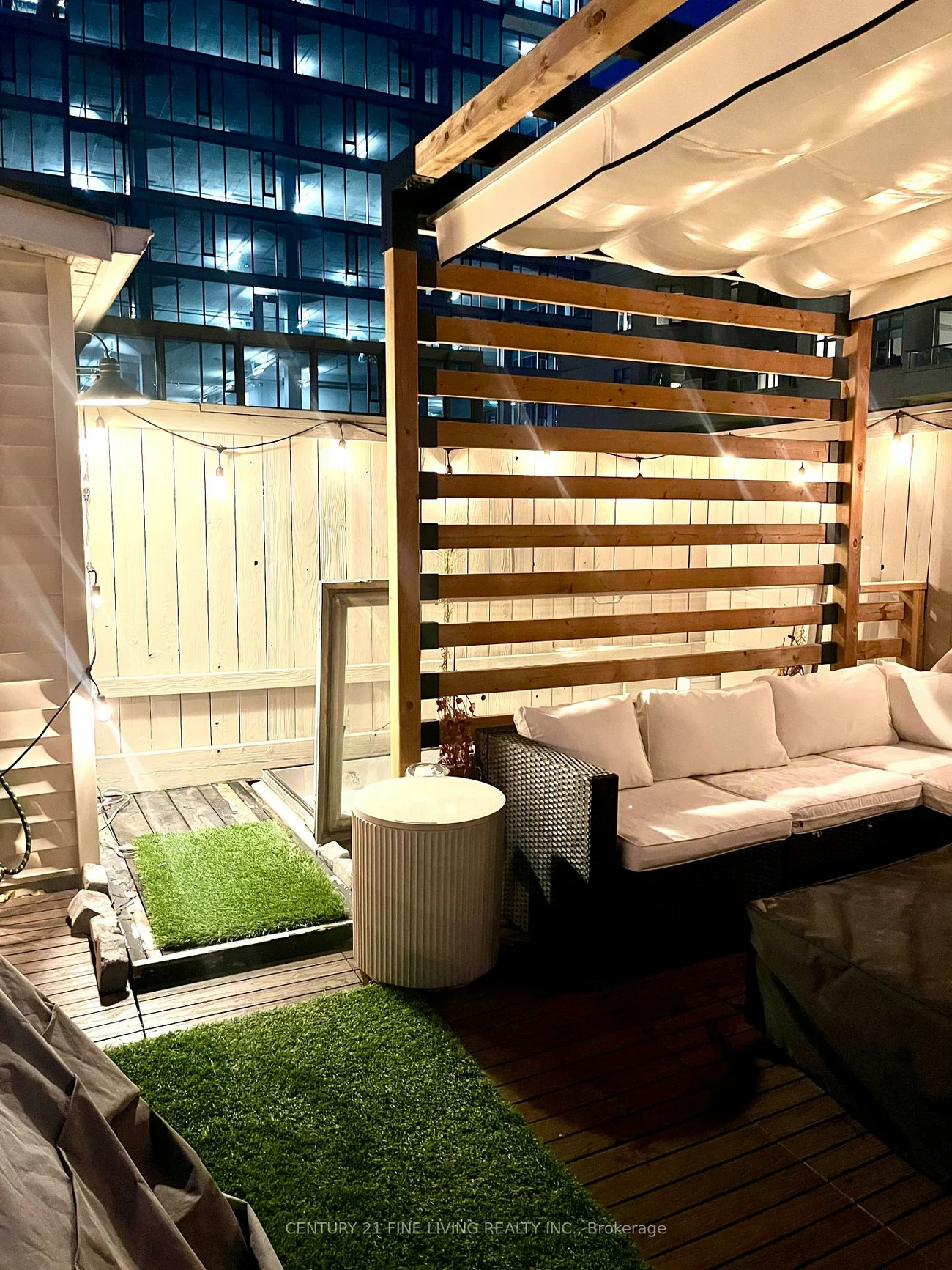 11, Niagara, Waterfront Communities C1, Toronto