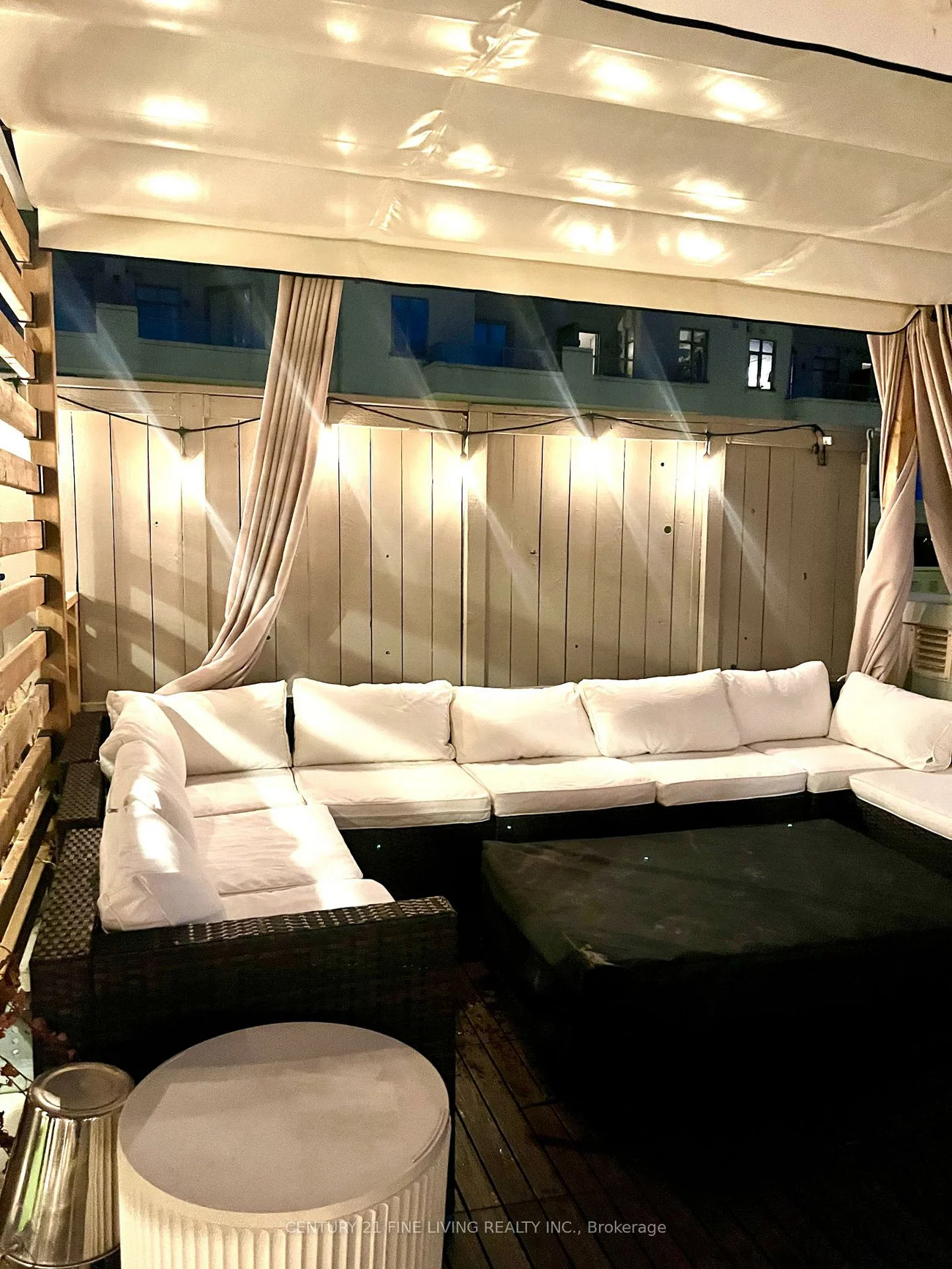 11, Niagara, Waterfront Communities C1, Toronto