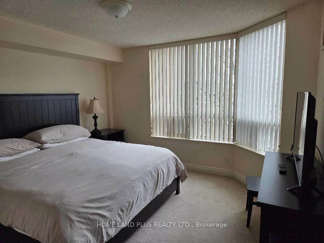 78, Harrison Garden, Willowdale East, Toronto