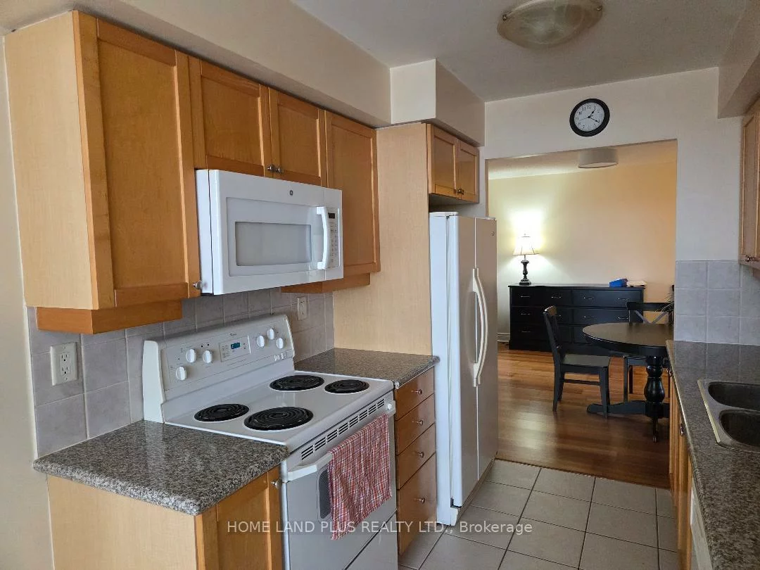 78, Harrison Garden, Willowdale East, Toronto