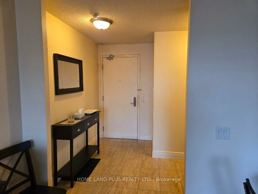 78, Harrison Garden, Willowdale East, Toronto