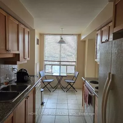 78, Harrison Garden, Willowdale East, Toronto