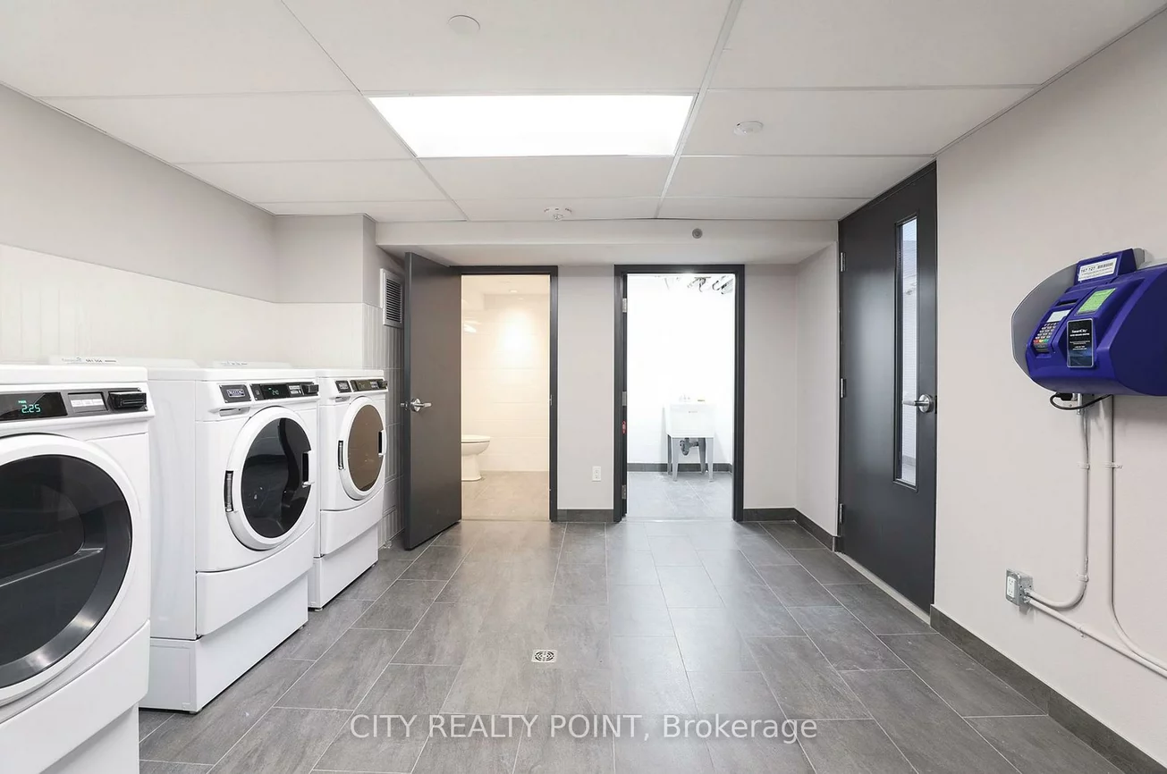 11, Walmer, Annex, Toronto