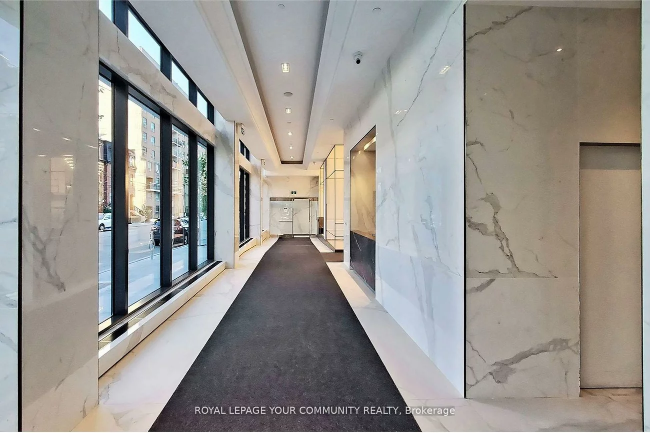 77, Shuter, Church-Yonge Corridor, Toronto