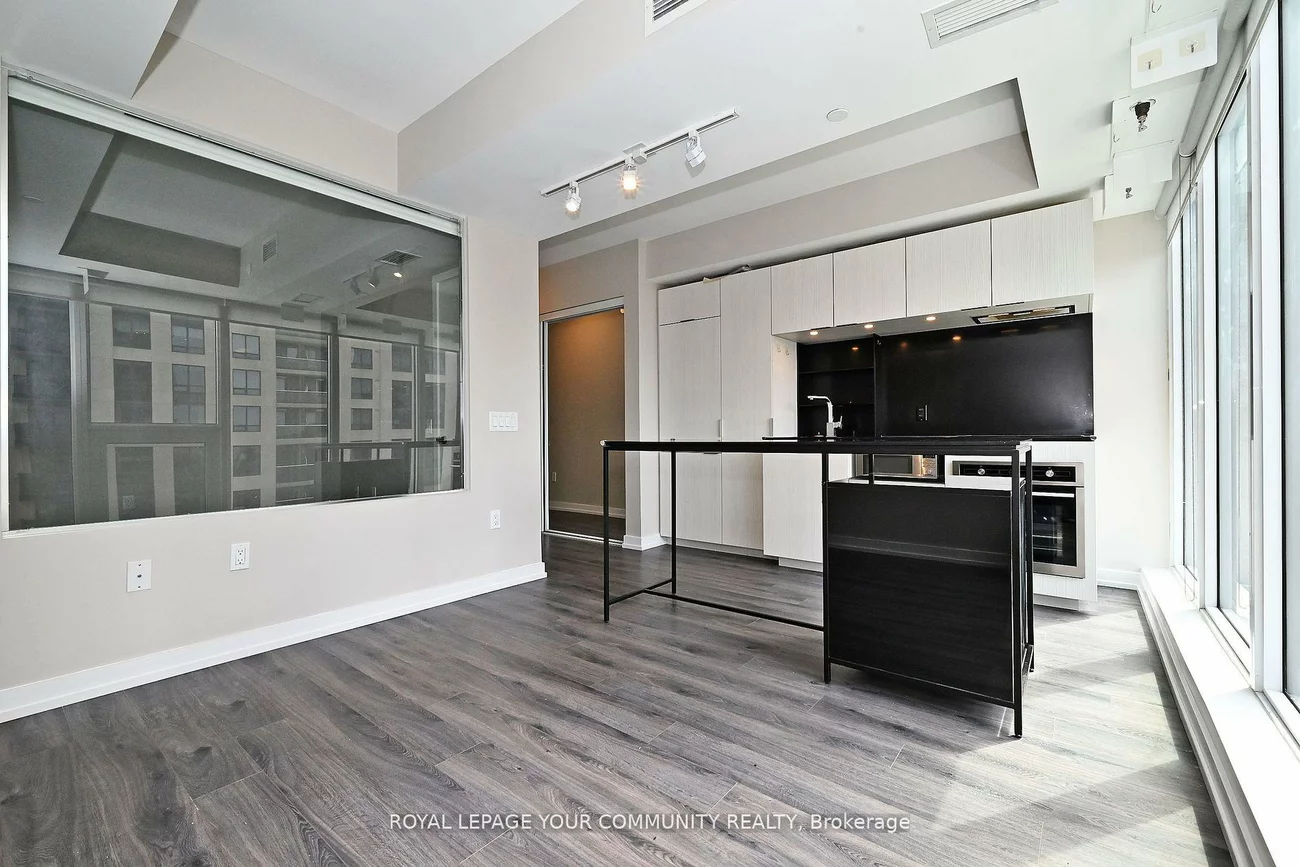 77, Shuter, Church-Yonge Corridor, Toronto