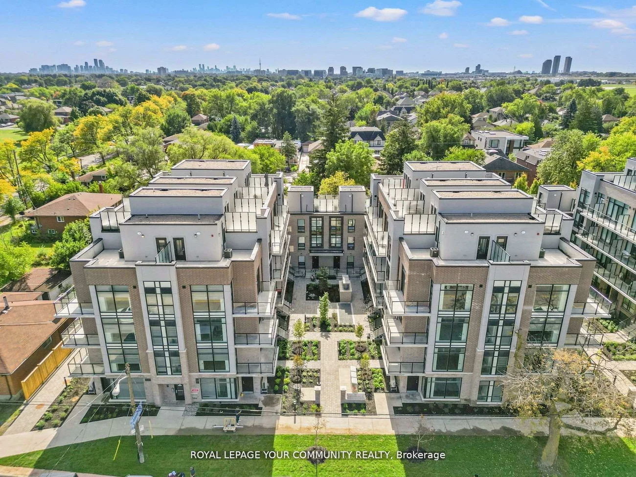 58-861, Sheppard, Clanton Park, Toronto