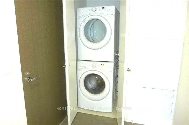 1, Bloor, Church-Yonge Corridor, Toronto