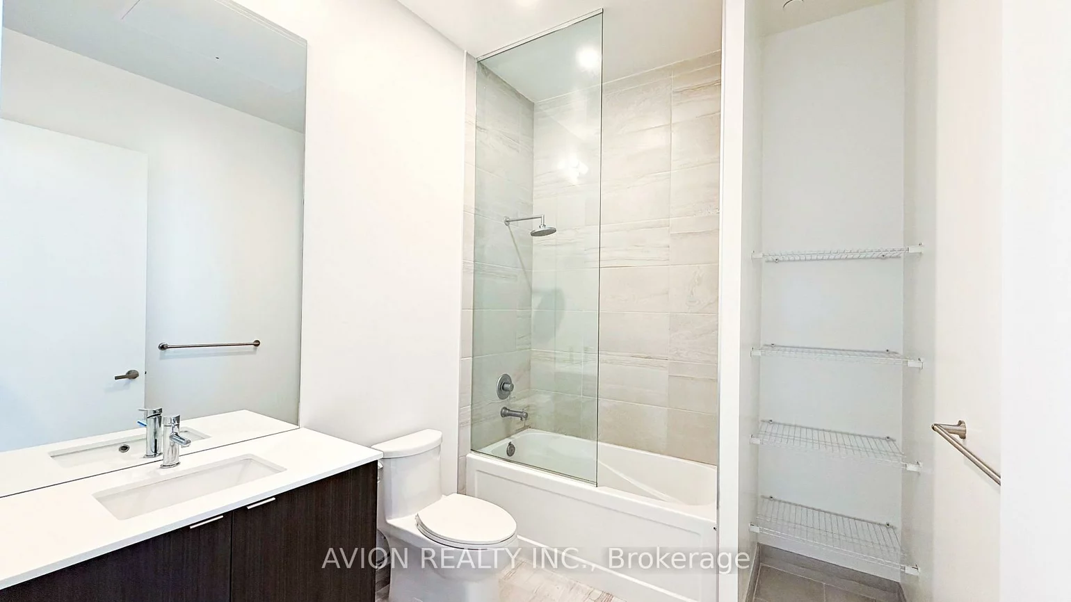 55, Cooper, Waterfront Communities C8, Toronto