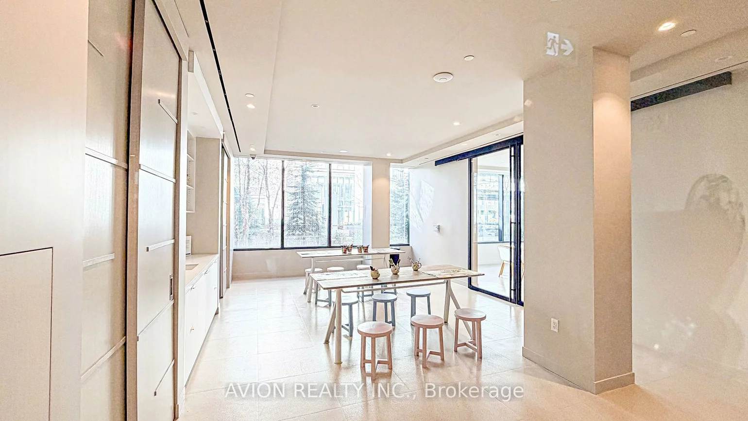 55, Cooper, Waterfront Communities C8, Toronto