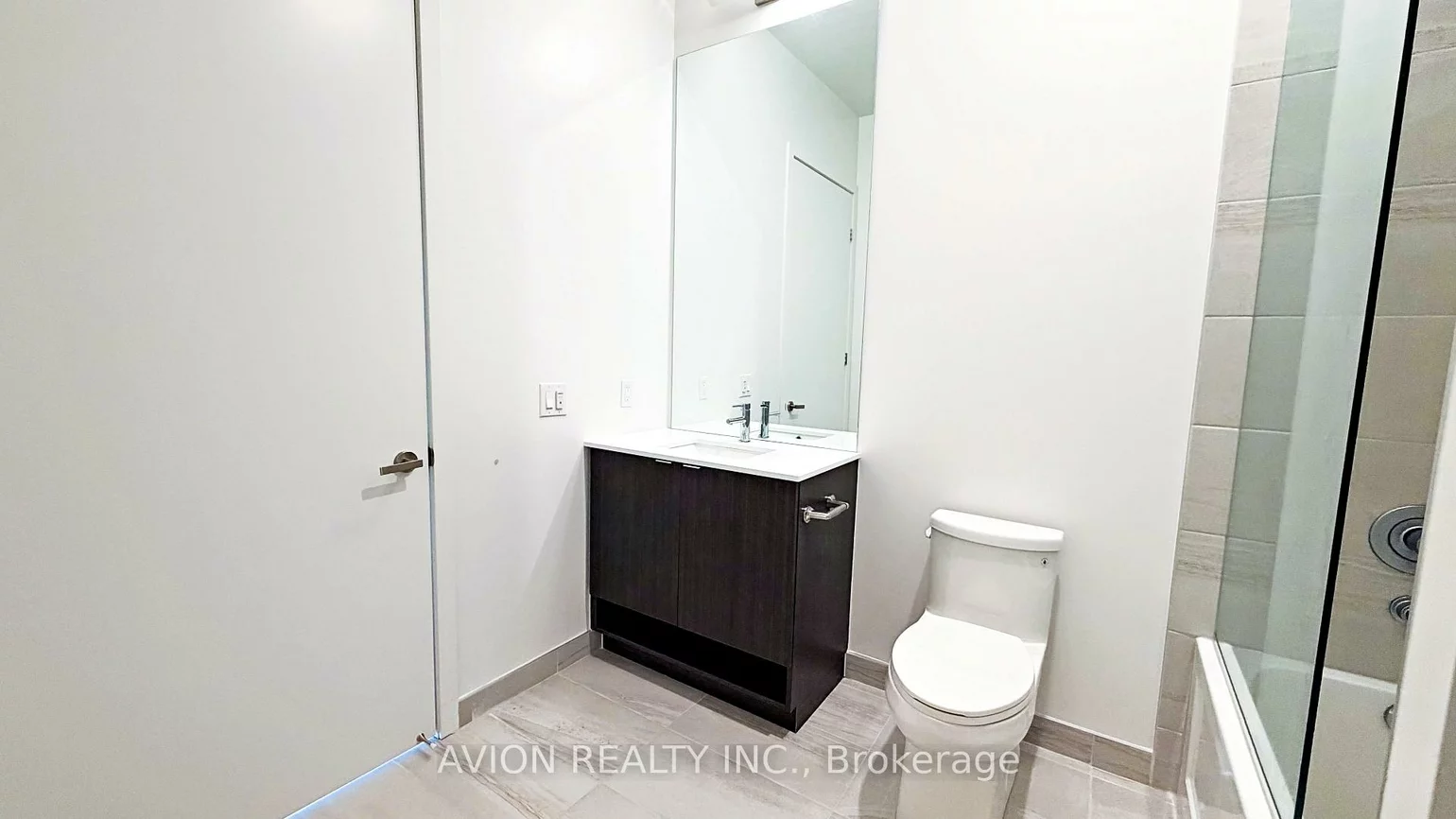 55, Cooper, Waterfront Communities C8, Toronto