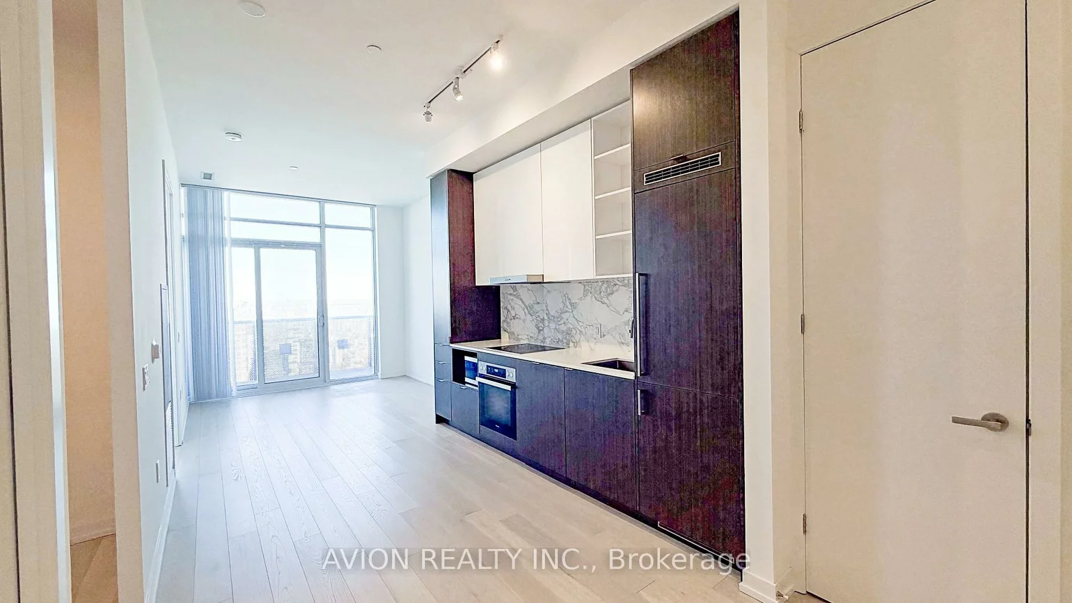 55, Cooper, Waterfront Communities C8, Toronto