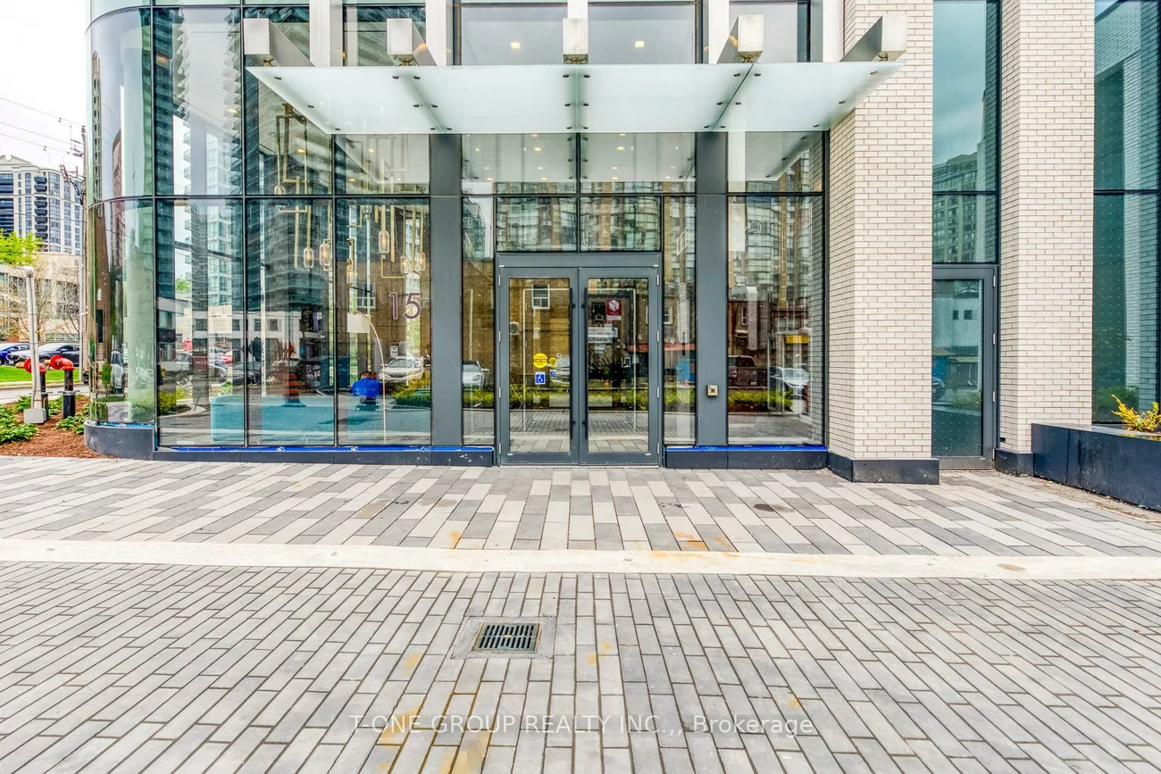 15, Holmes, Willowdale East, Toronto