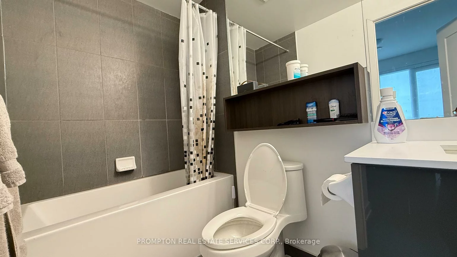 60, Princess, Waterfront Communities C8, Toronto