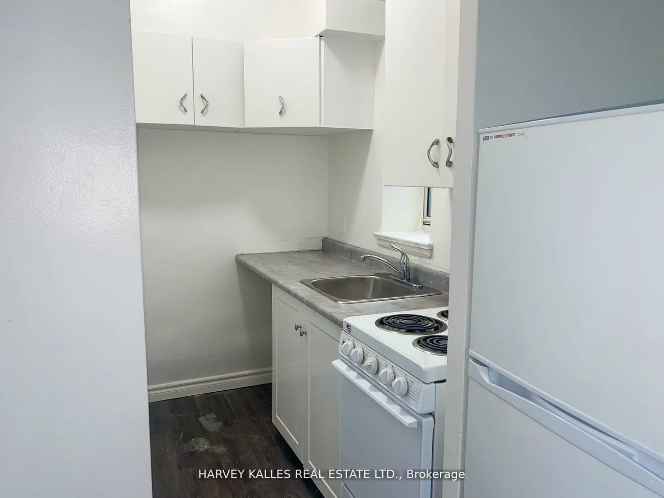 1582, Bathurst, Humewood-Cedarvale, Toronto