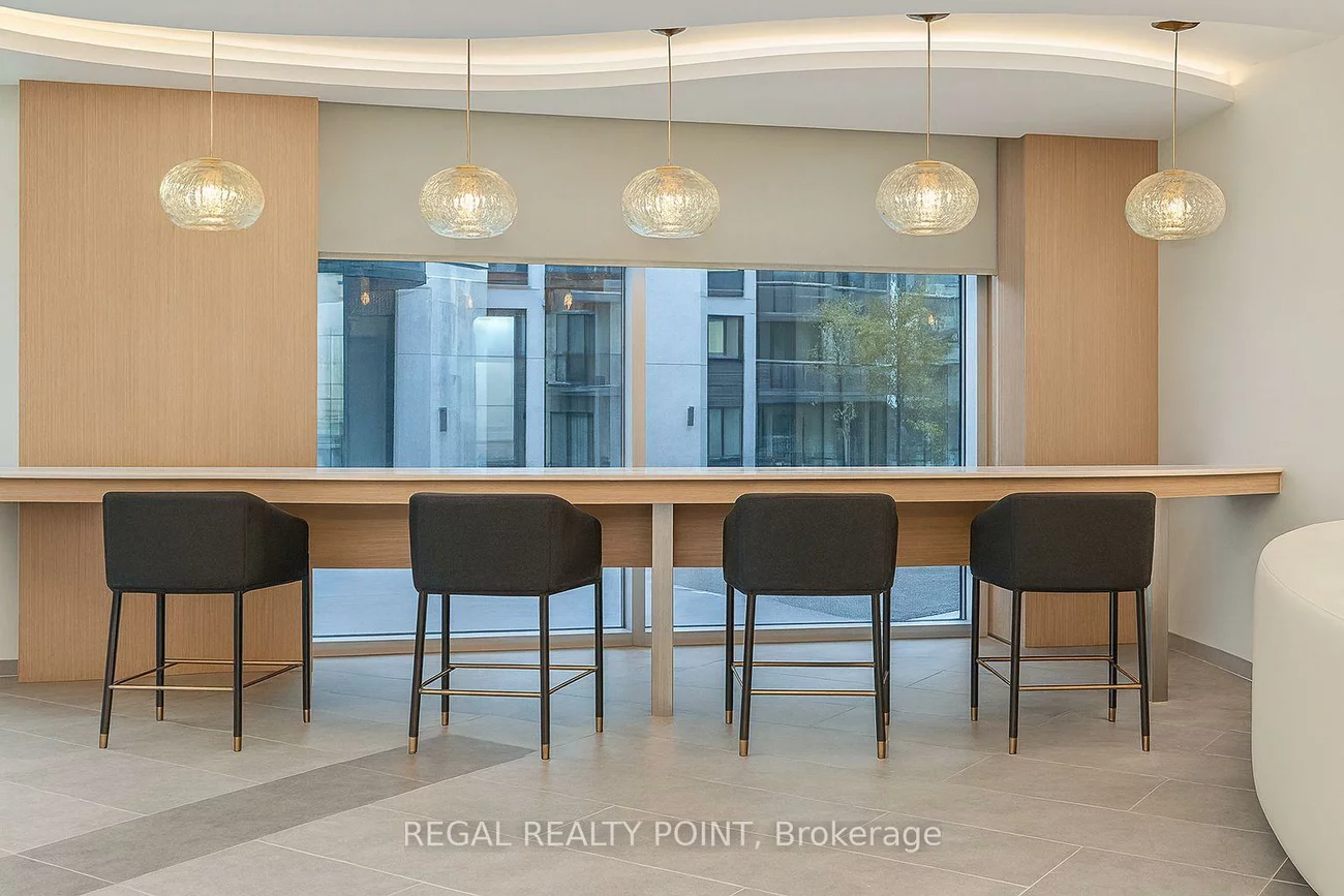 21, Carlton, Church-Yonge Corridor, Toronto