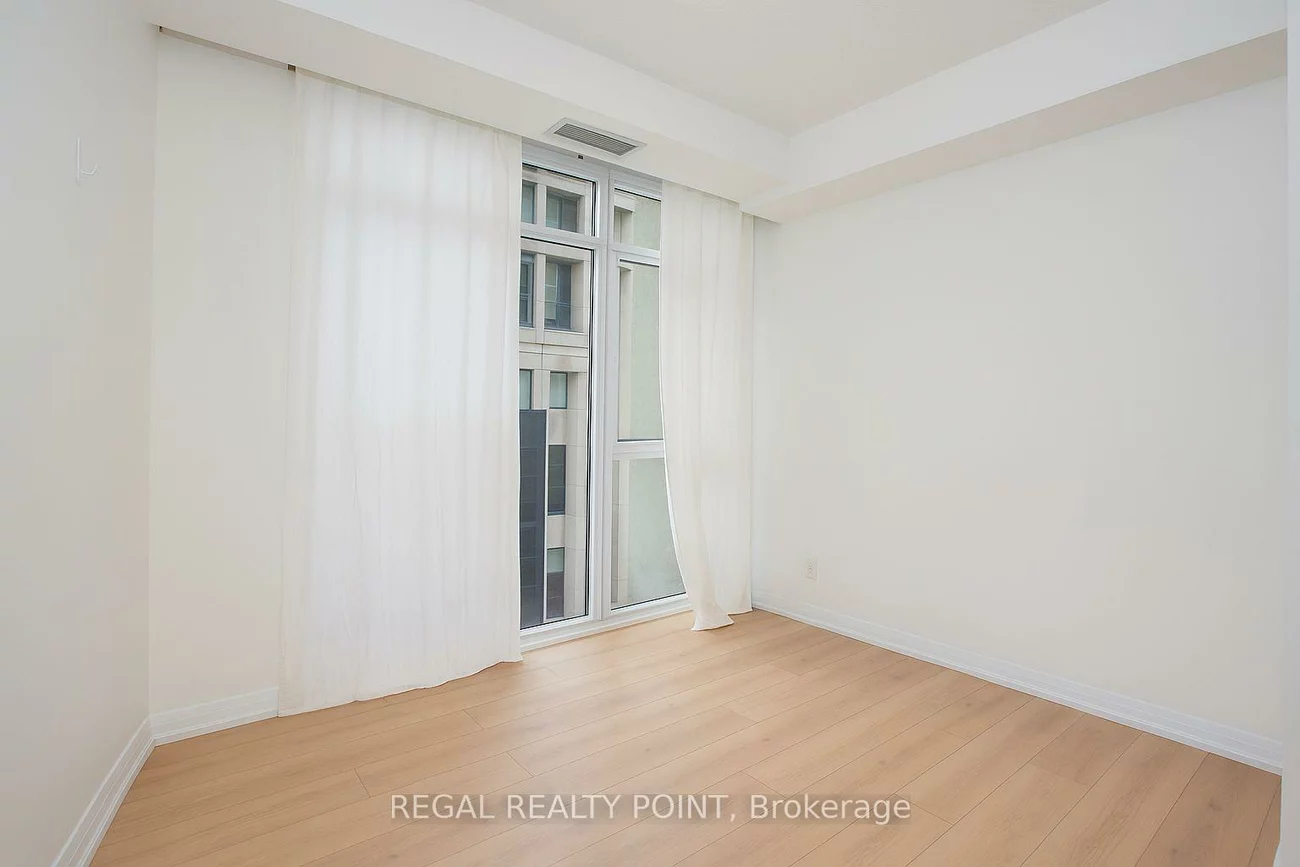 21, Carlton, Church-Yonge Corridor, Toronto