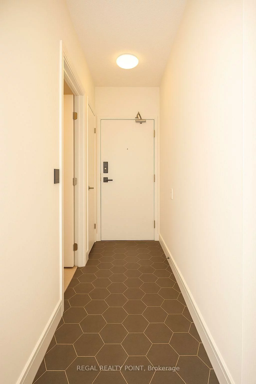 21, Carlton, Church-Yonge Corridor, Toronto