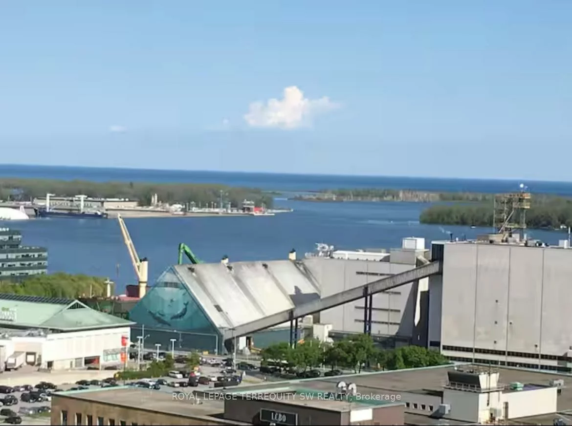 8, The Esplanade, Waterfront Communities C8, Toronto