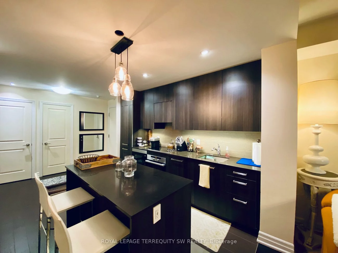 8, The Esplanade, Waterfront Communities C8, Toronto