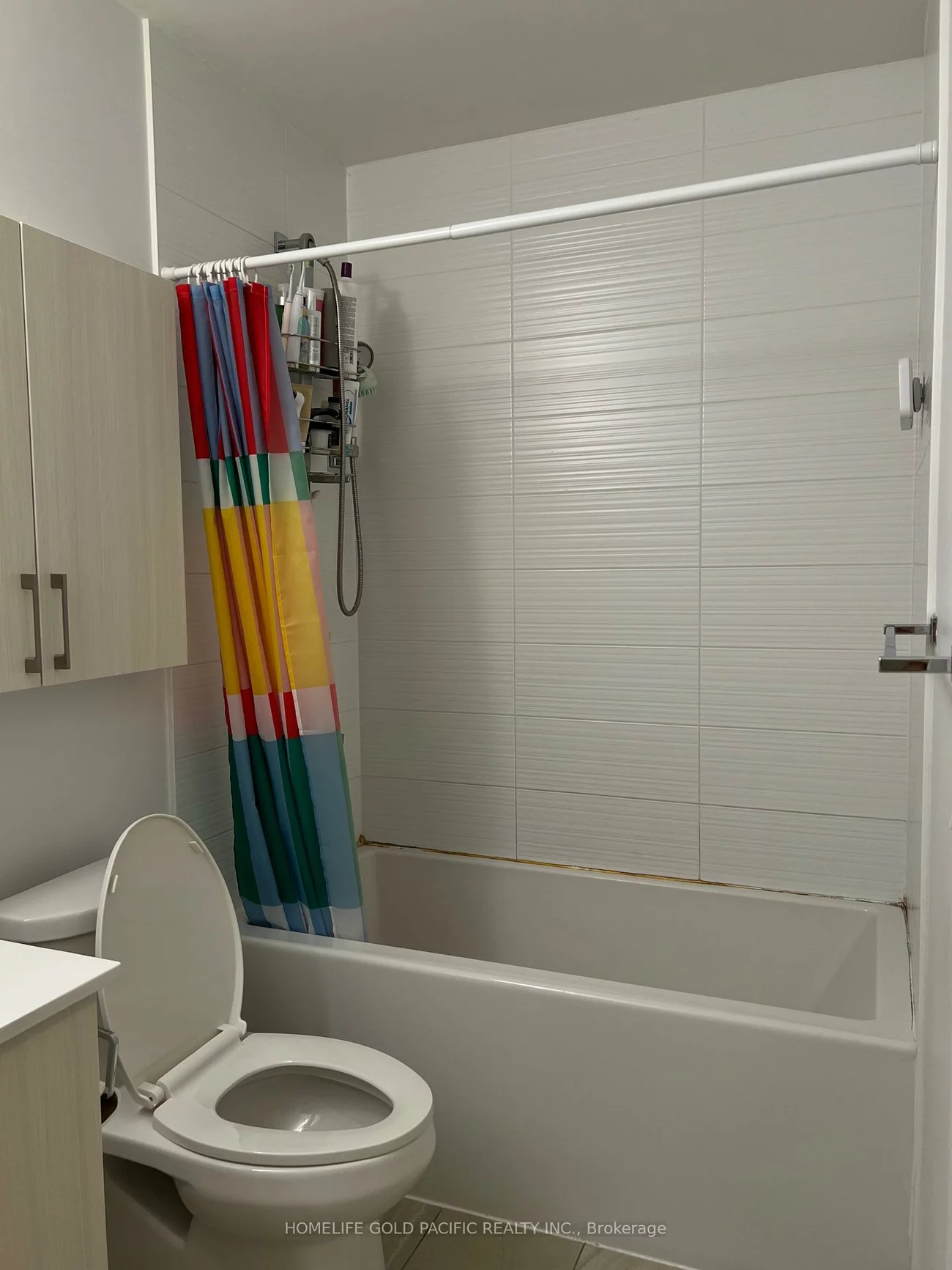 591, Sheppard, Bayview Village, Toronto