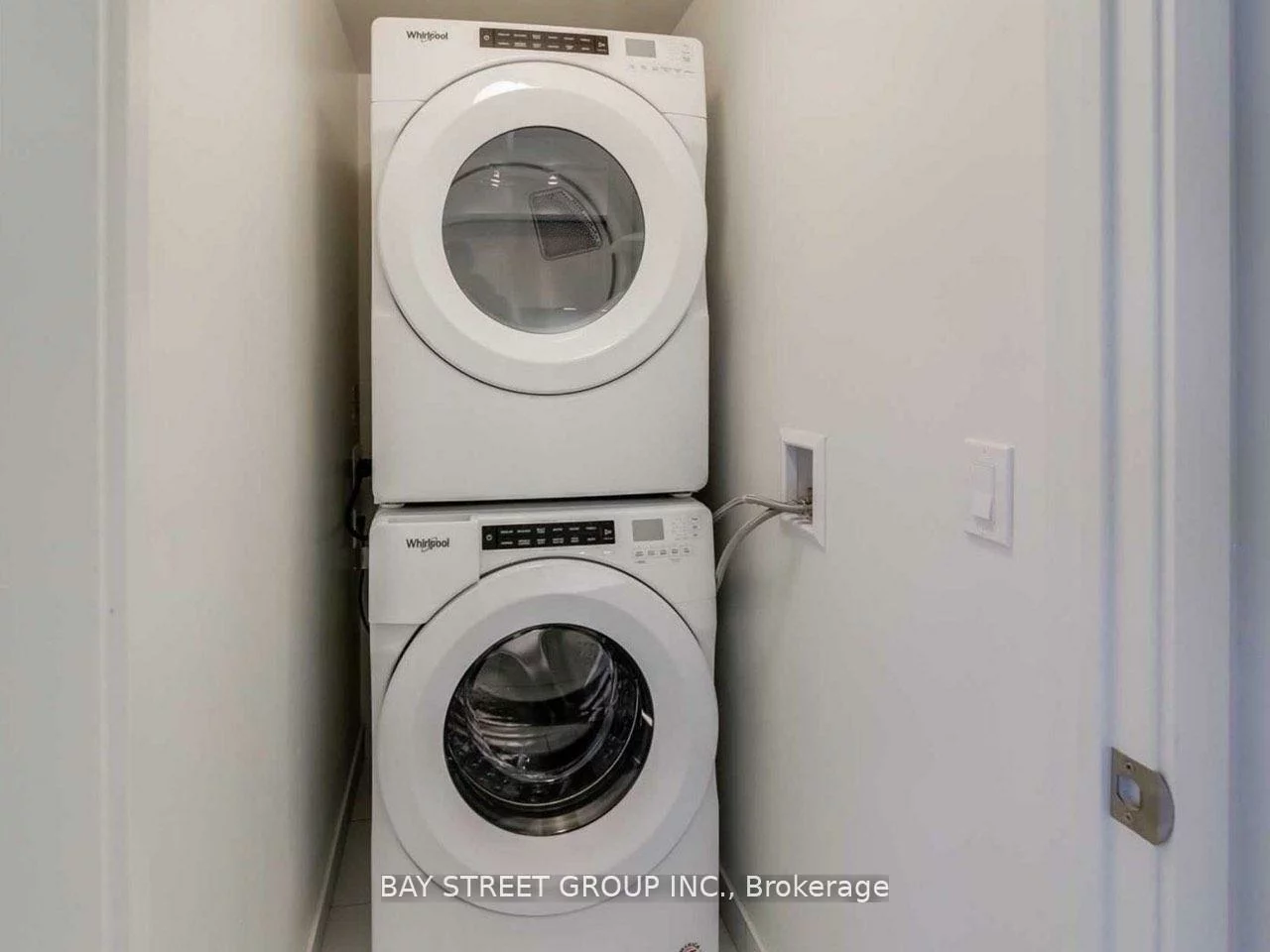 6, Sonic, Flemingdon Park, Toronto