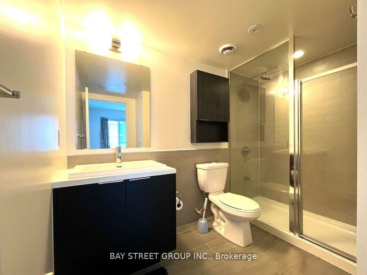 6, Sonic, Flemingdon Park, Toronto