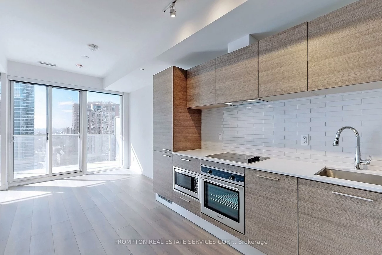 3, Gloucester, Church-Yonge Corridor, Toronto